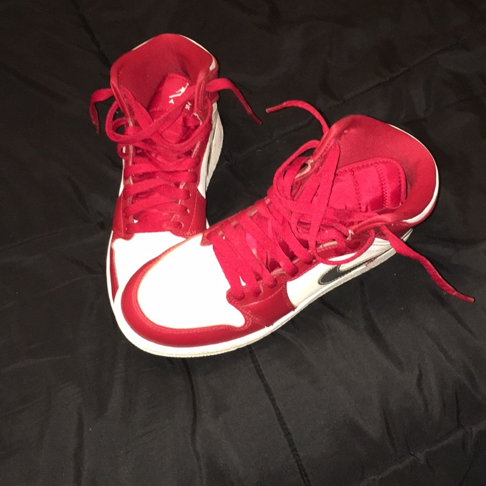 Red and white Air Jordan great condition 6